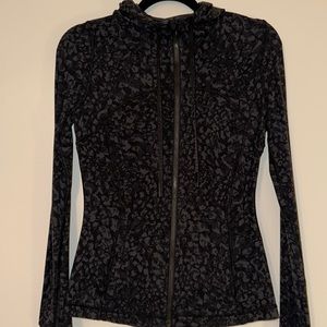 Lululemon Hooded Define Jacket ( Nulu fabric)